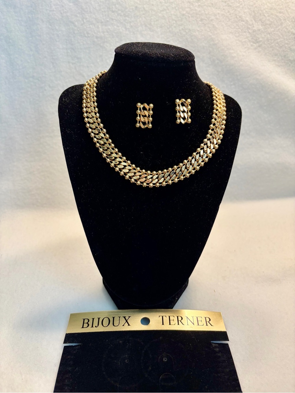 Bijoux Terner Gold Double-Row Link Necklace with Matching Pierced Earrings